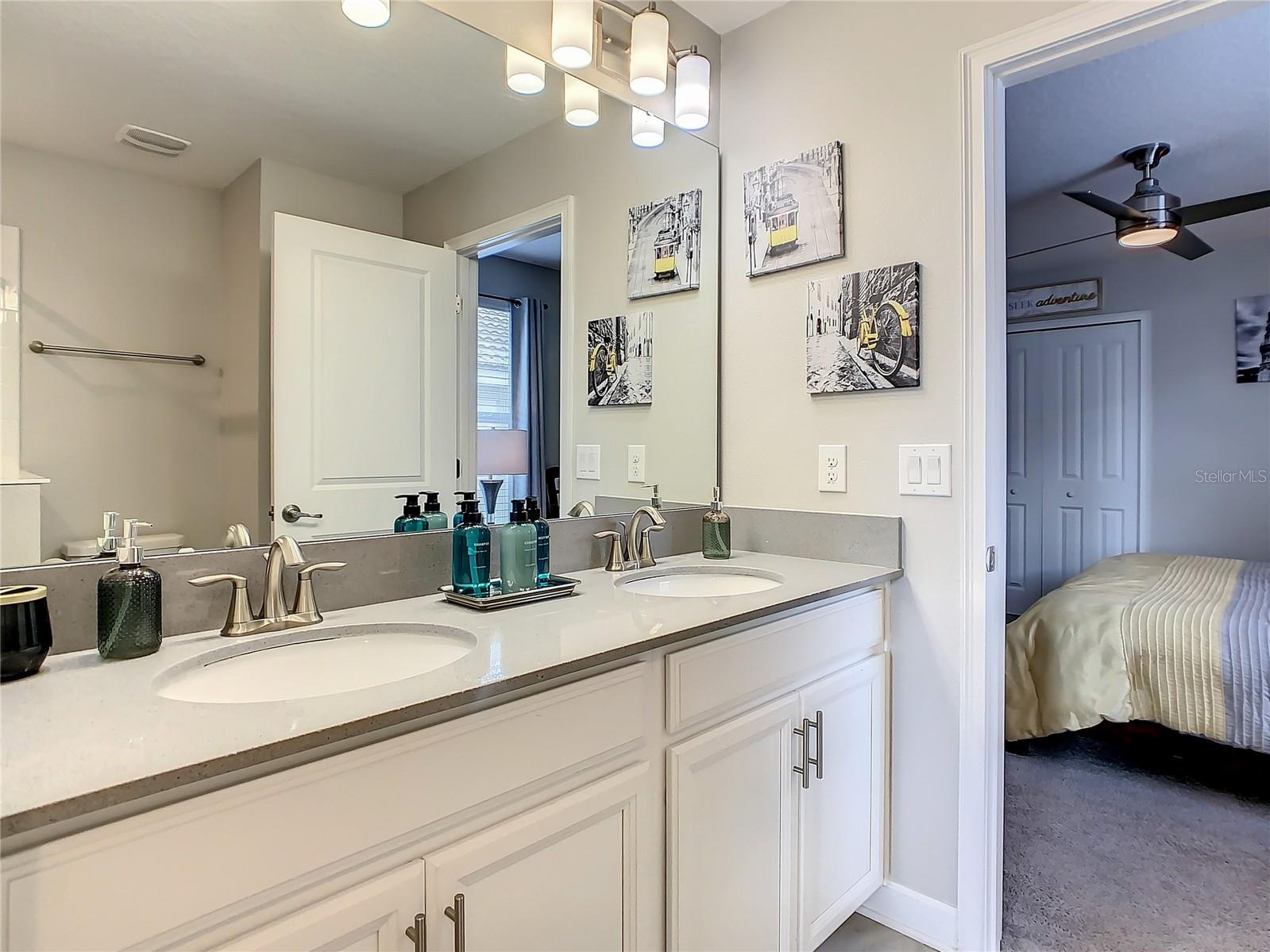 Image 40 of 100 For 1670 Moon Valley Drive