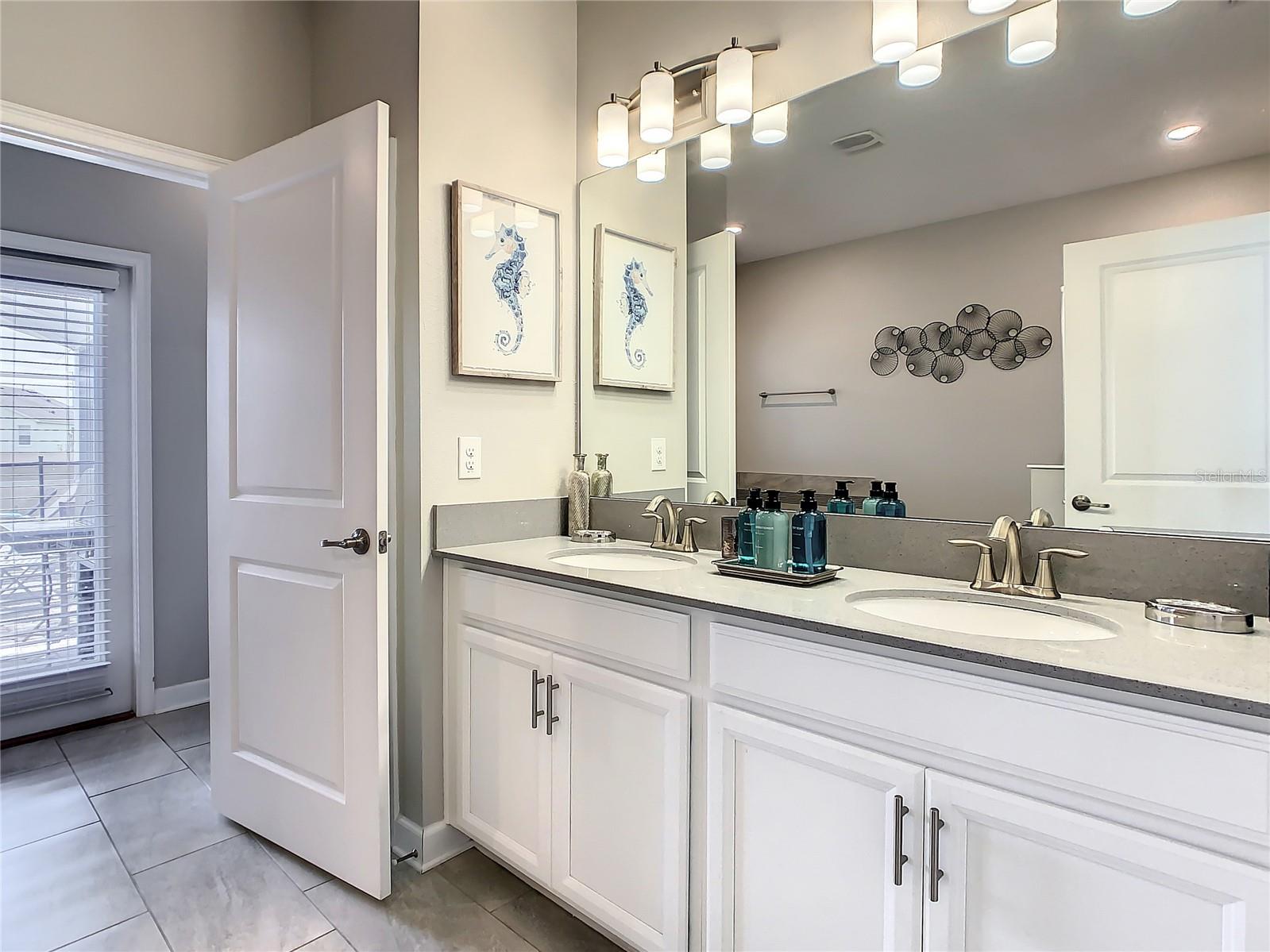 Image 72 of 100 For 1670 Moon Valley Drive