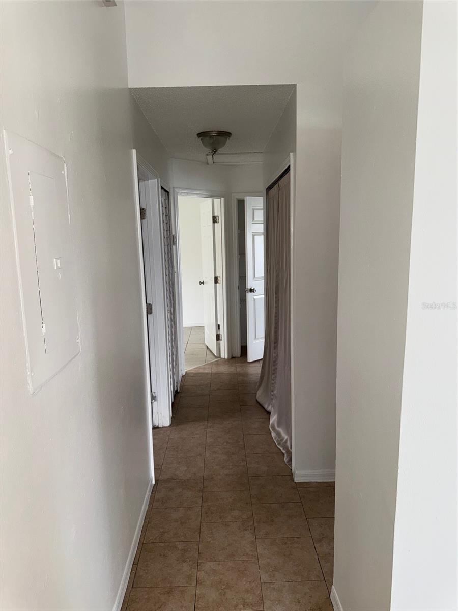 Image 15 of 27 For 347 San Rafael Street