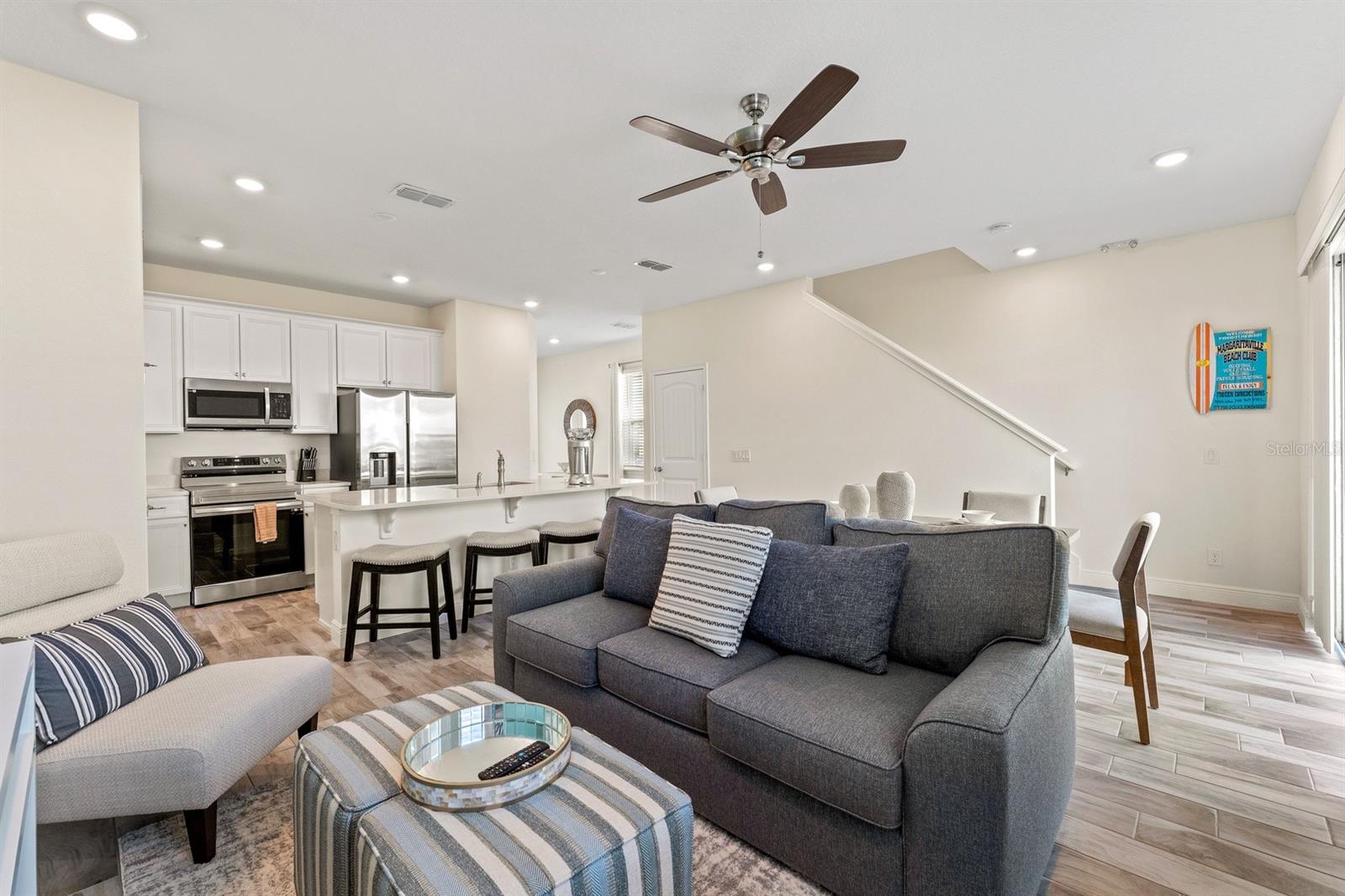 Image 10 of 79 For 2979 Castaway Lane