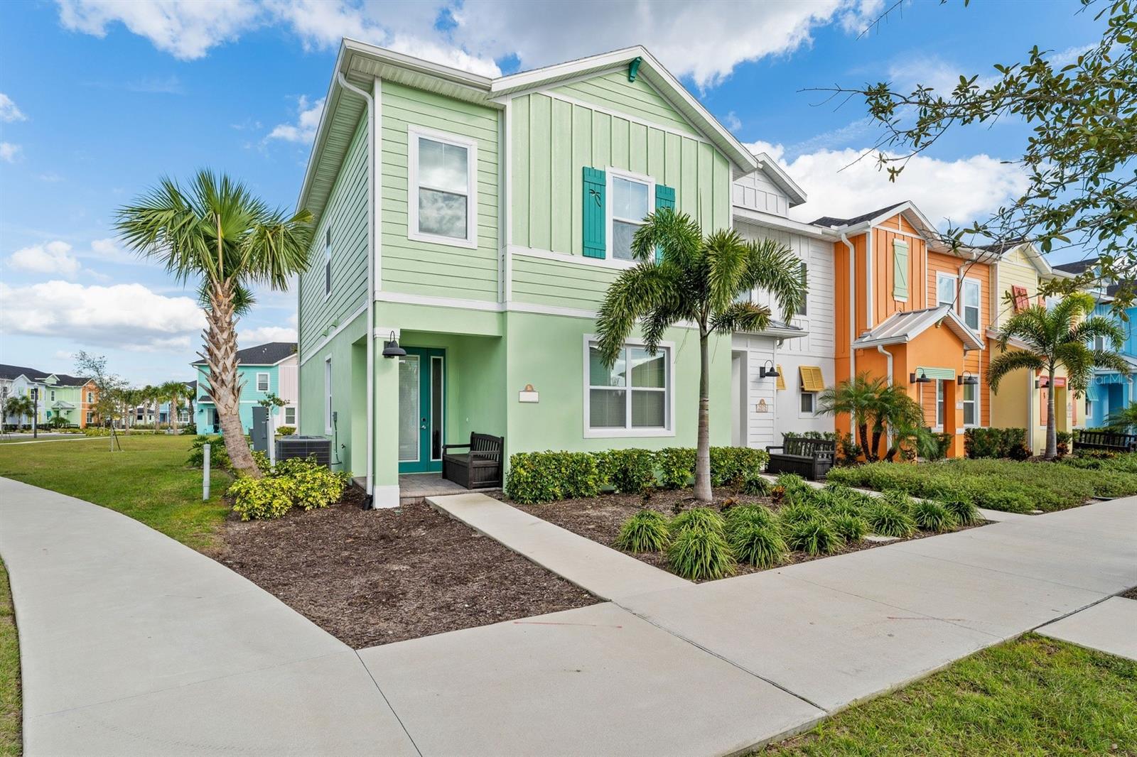 Image 2 of 79 For 2979 Castaway Lane