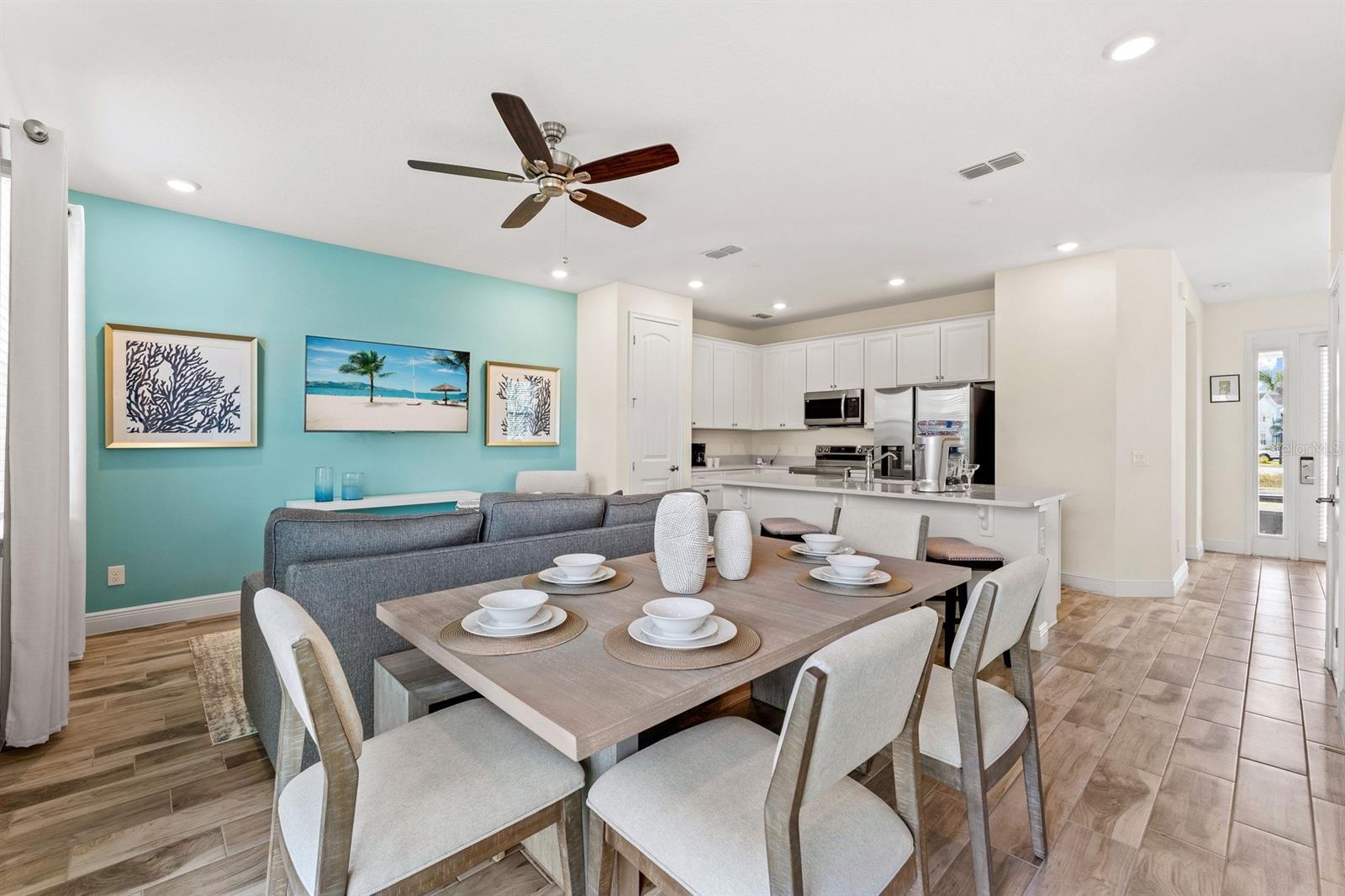 Image 8 of 79 For 2979 Castaway Lane