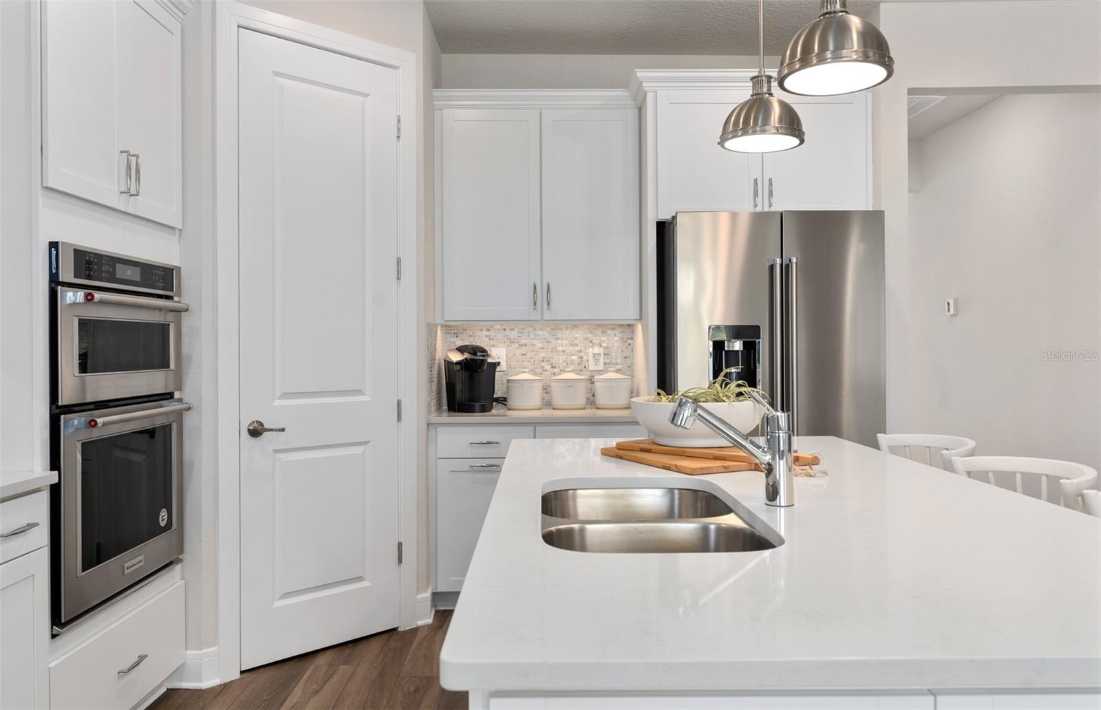 Image 4 of 20 For 1406 Groveline Road