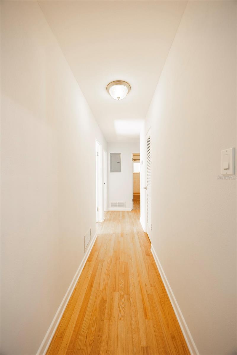 Image 14 of 50 For 3430 Westmoreland Drive