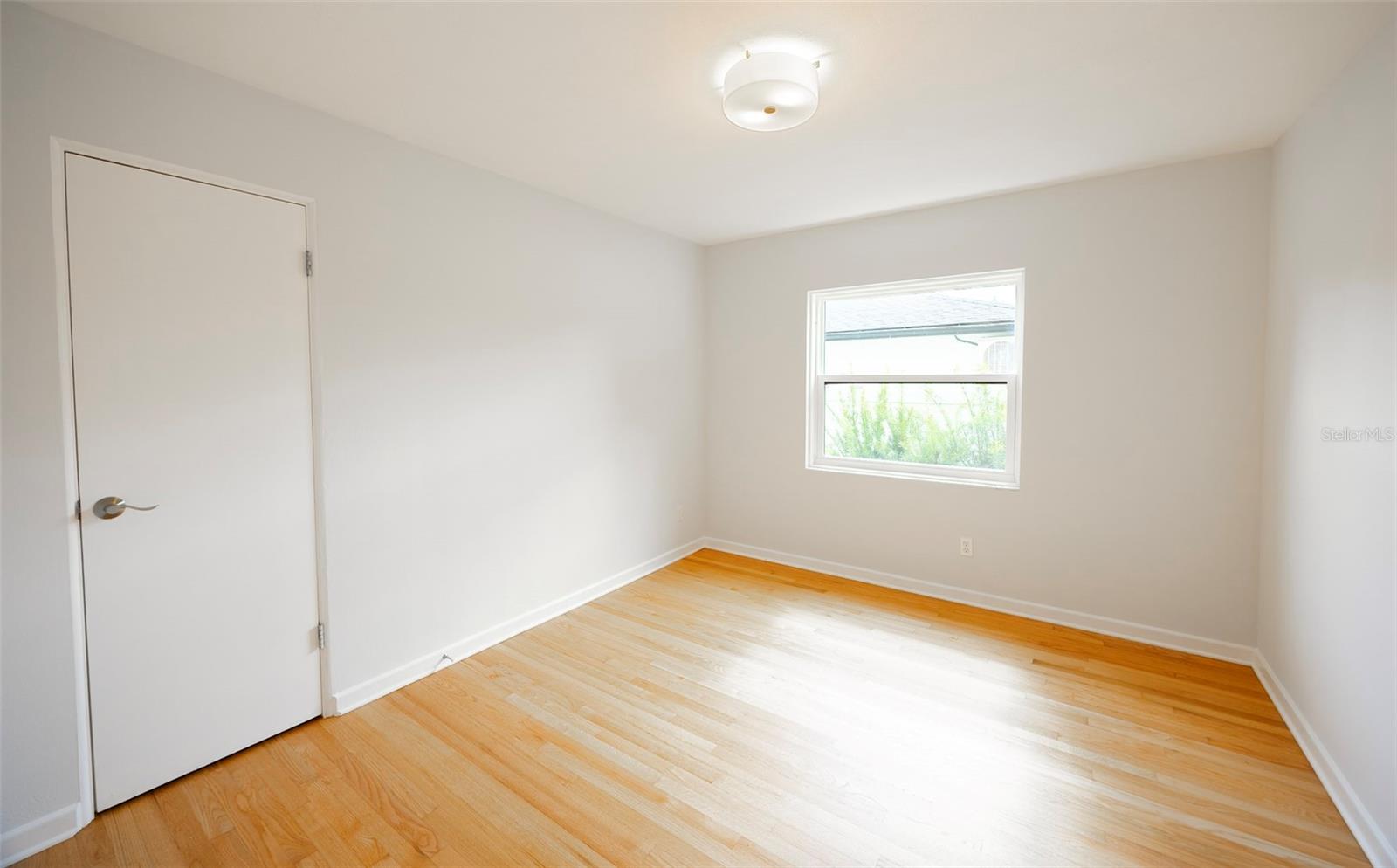 Image 17 of 50 For 3430 Westmoreland Drive