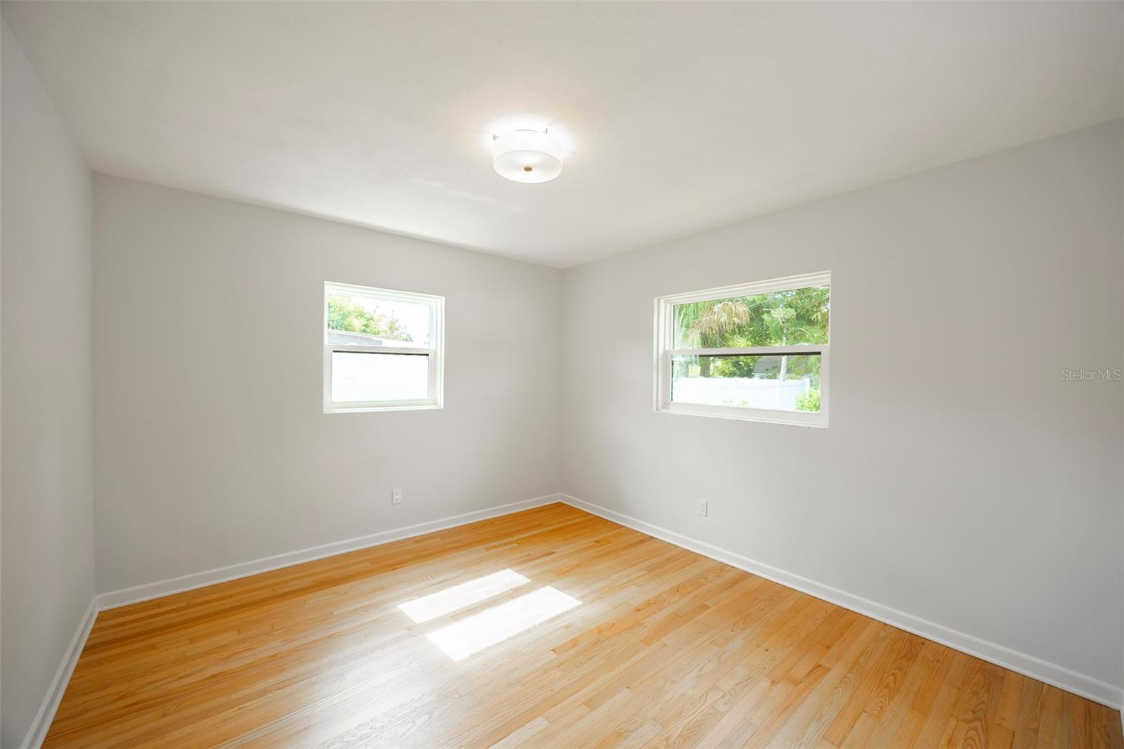 Image 18 of 50 For 3430 Westmoreland Drive