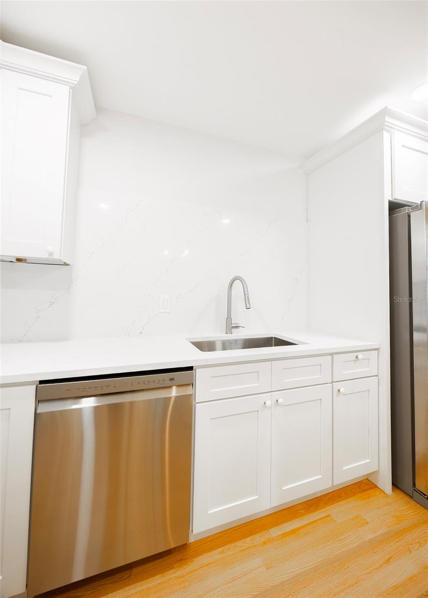 Image 26 of 50 For 3430 Westmoreland Drive