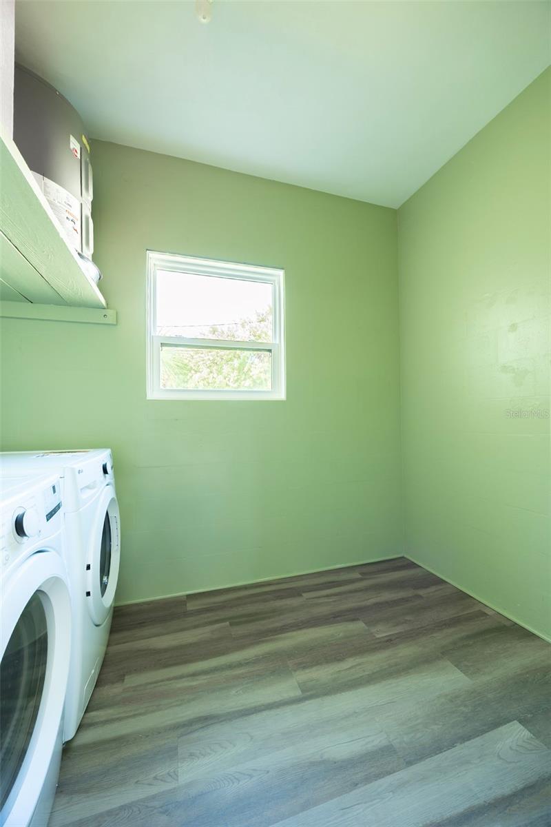 Image 35 of 50 For 3430 Westmoreland Drive