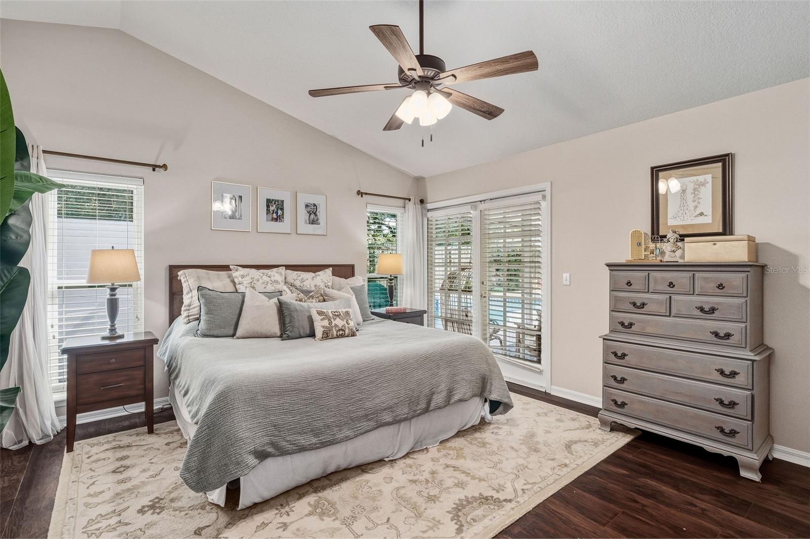 Image 14 of 31 For 4217 Conway Place Circle