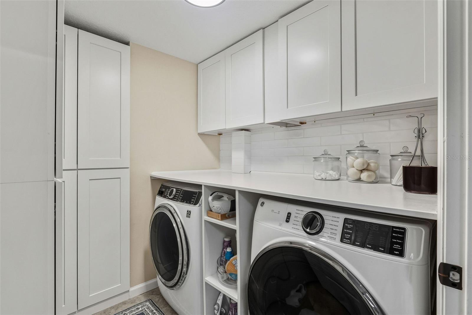 Image 24 of 31 For 4217 Conway Place Circle