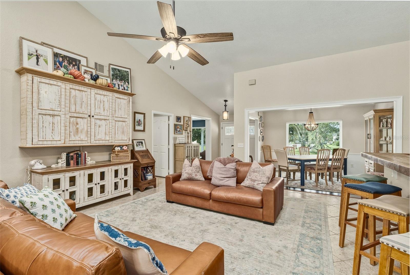 Image 4 of 31 For 4217 Conway Place Circle