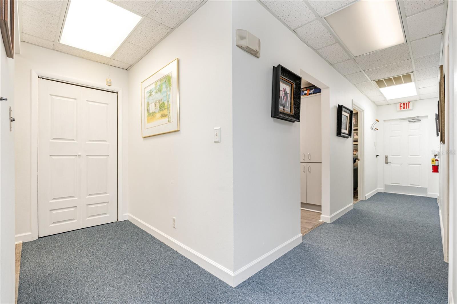 Image 24 of 33 For 2179 Julian Avenue Ne A