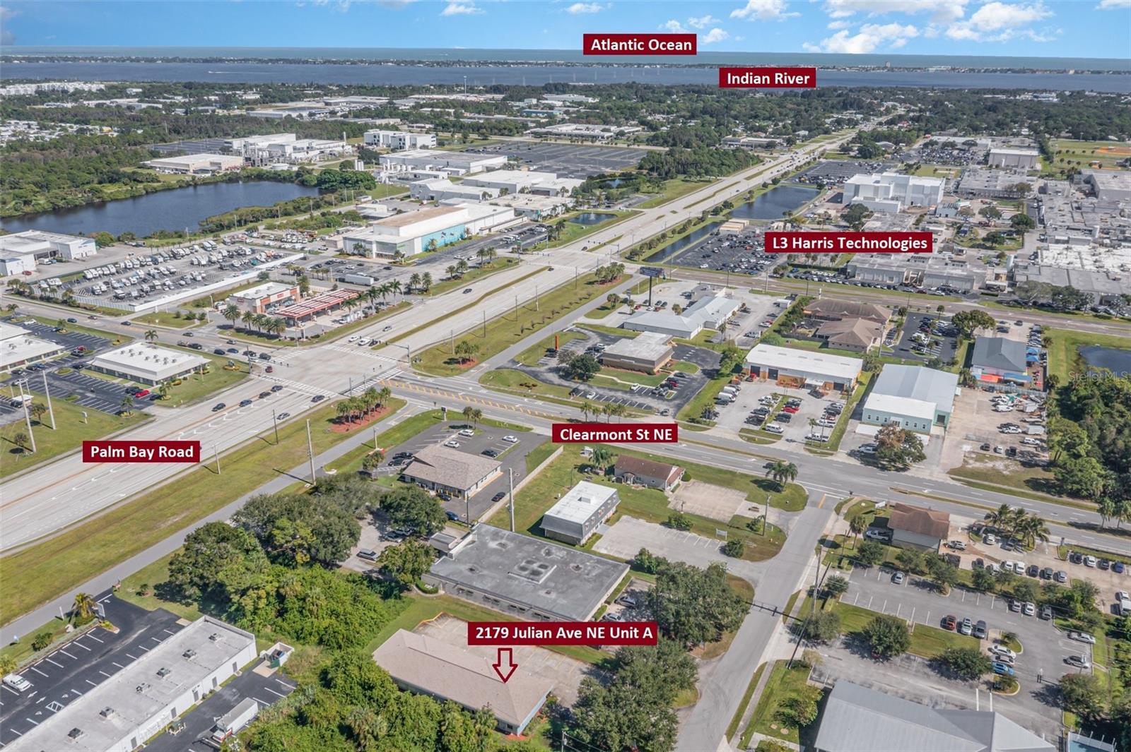 Image 3 of 33 For 2179 Julian Avenue Ne A