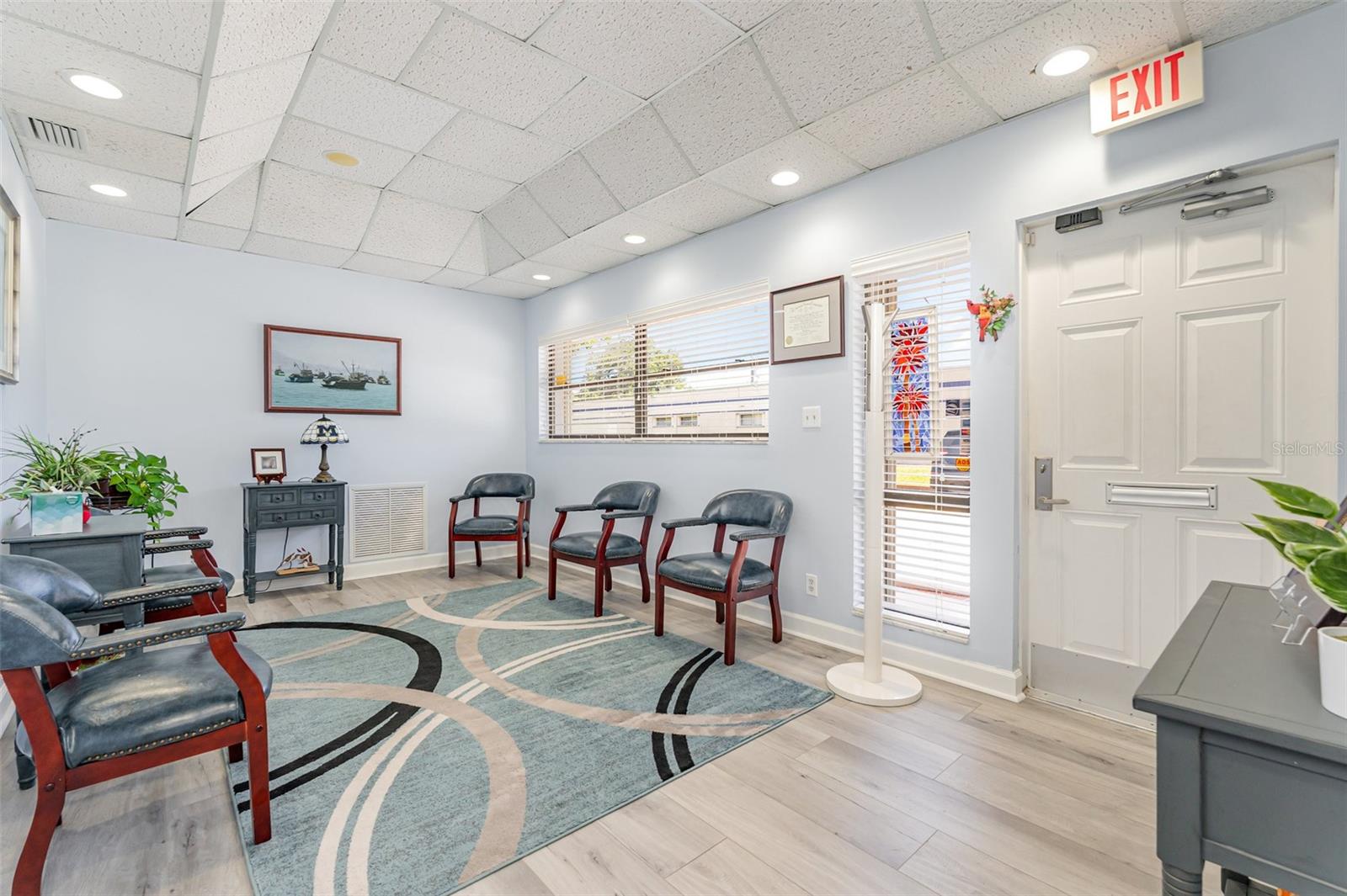 Image 5 of 33 For 2179 Julian Avenue Ne A