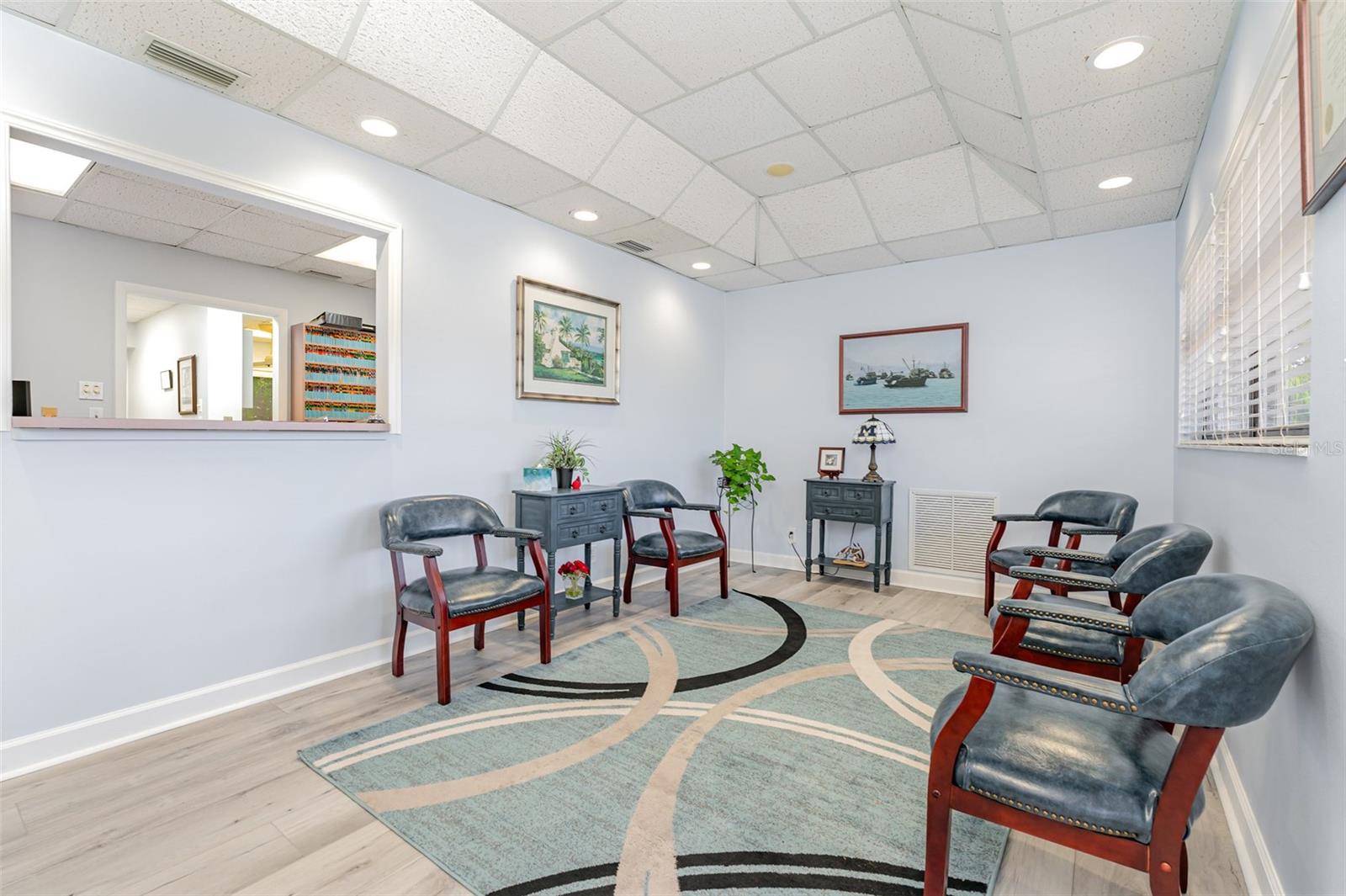 Image 6 of 33 For 2179 Julian Avenue Ne A