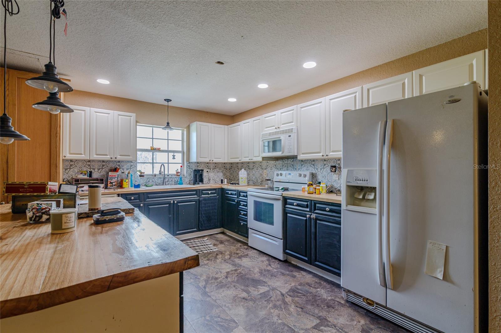 Image 3 of 30 For 8920 155th Place