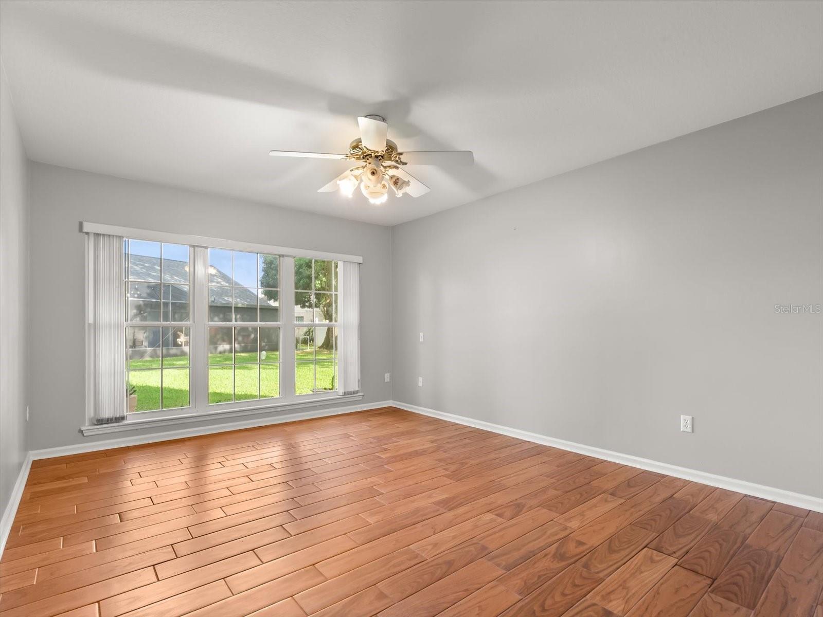 Image 10 of 36 For 3561 Ventura Club Circle