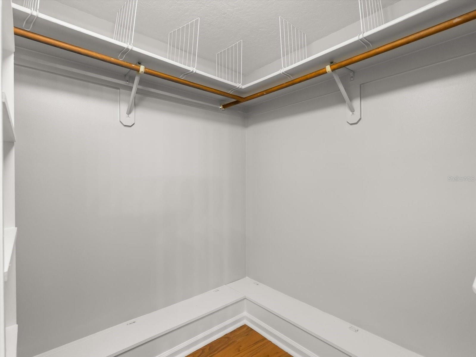 Image 13 of 36 For 3561 Ventura Club Circle