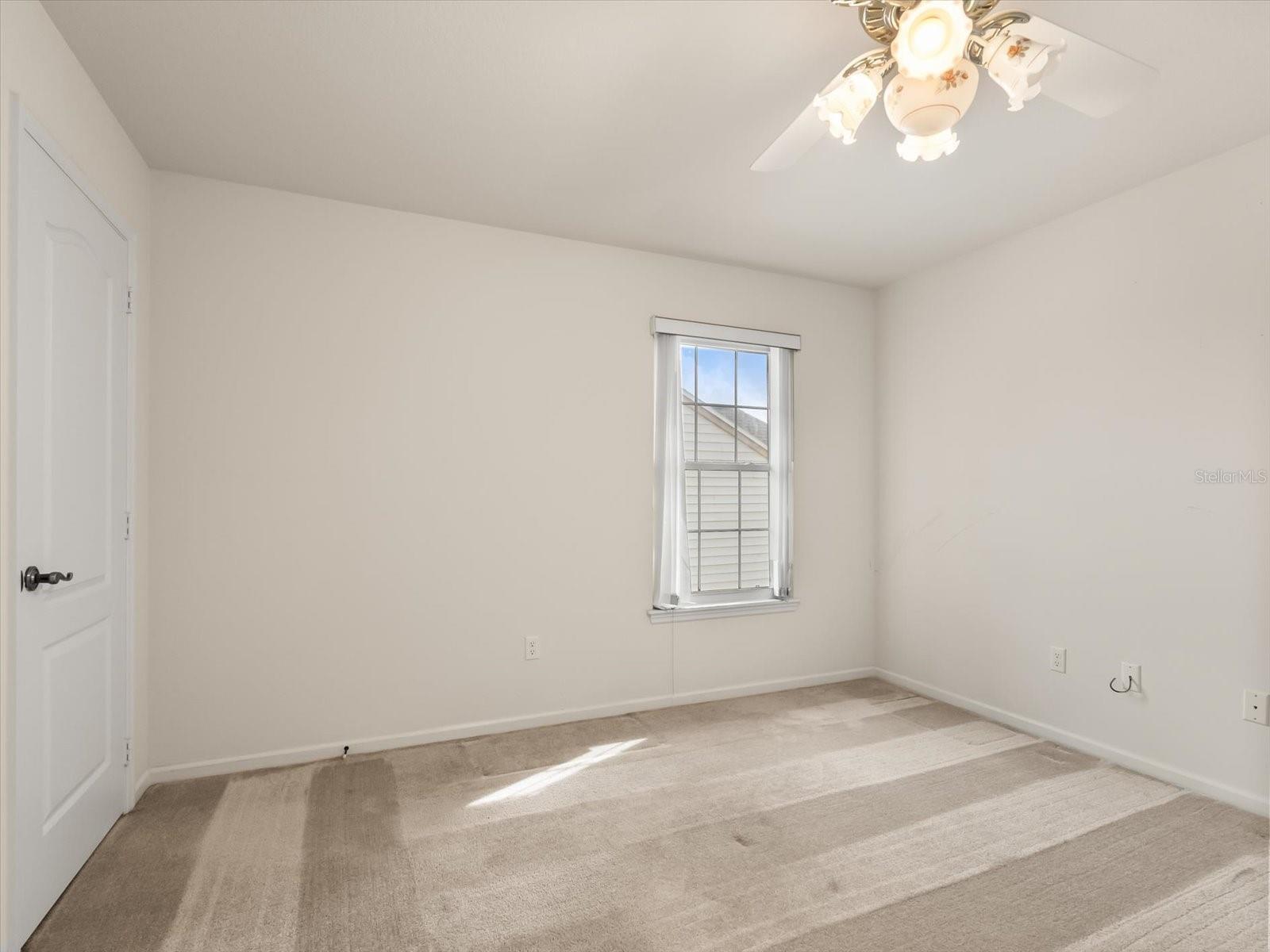 Image 19 of 36 For 3561 Ventura Club Circle