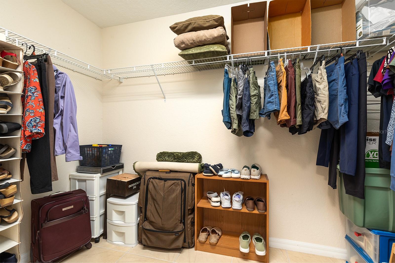 Image 23 of 49 For 950 Spring Garden Street