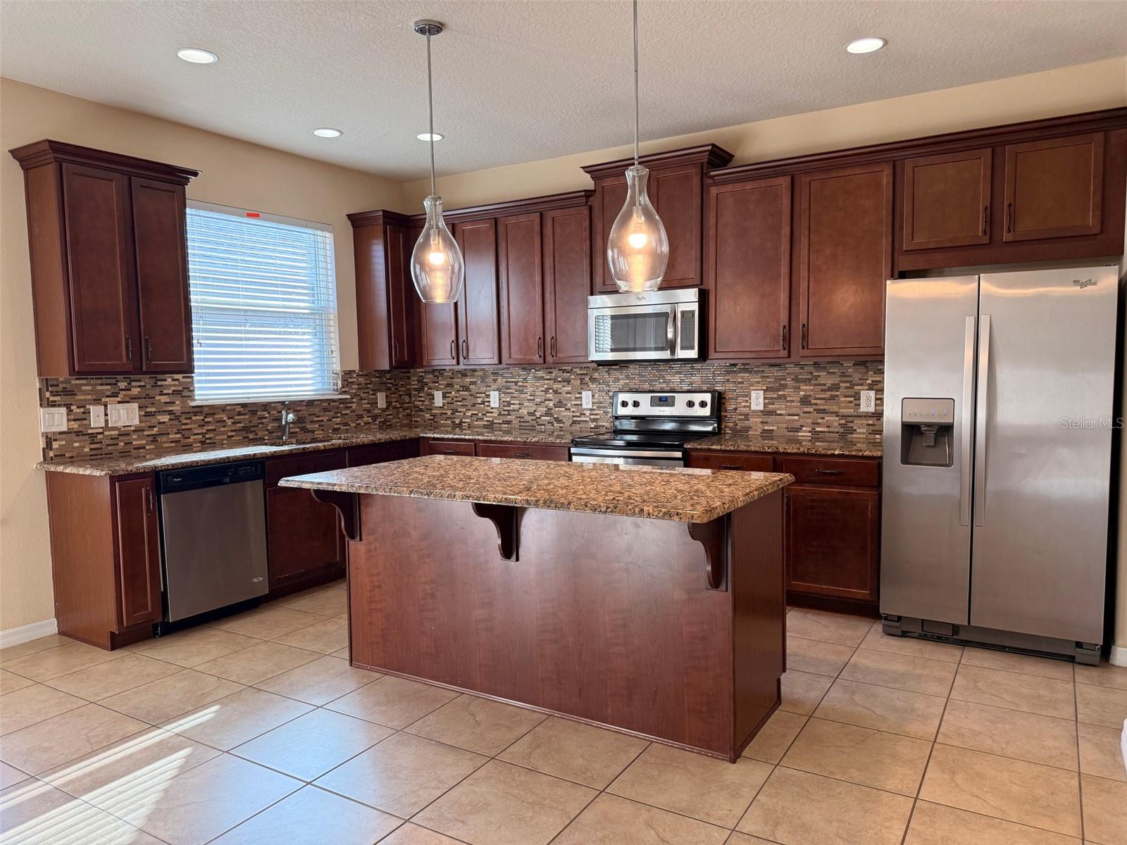 Image 2 of 19 For 8398 Iron Mountain Trail