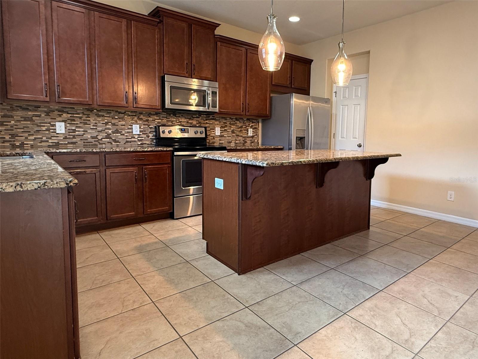 Image 4 of 19 For 8398 Iron Mountain Trail