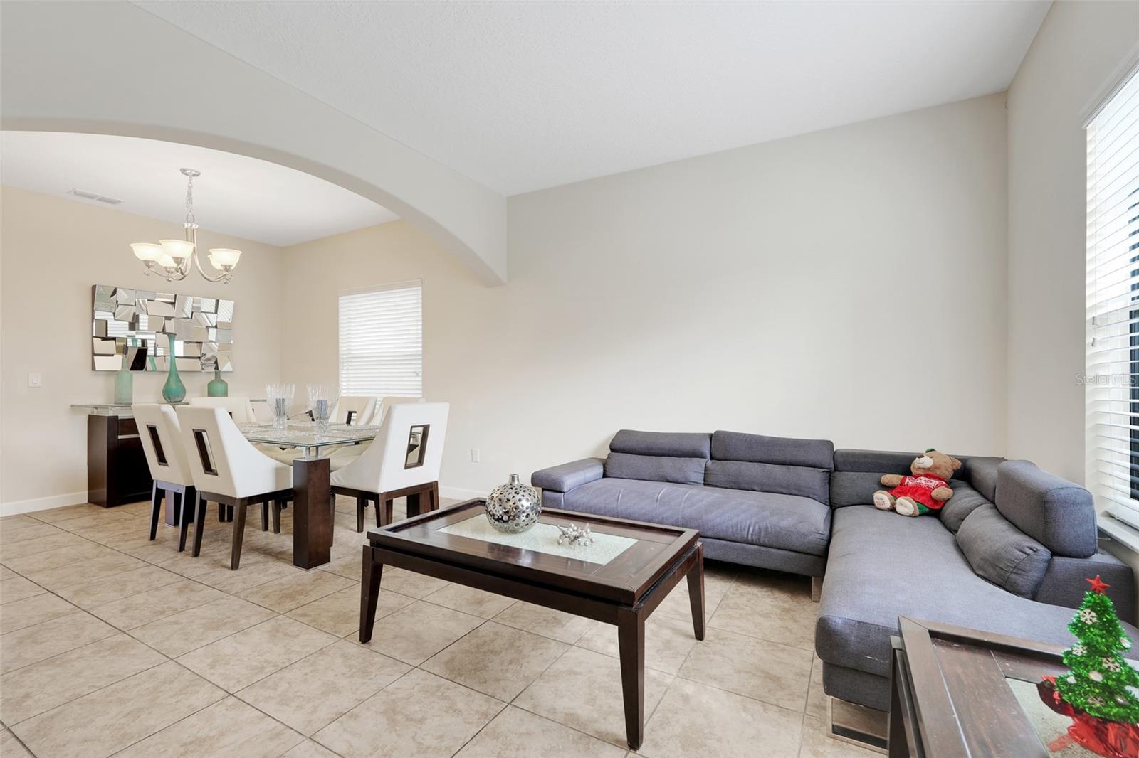 Image 21 of 36 For 3560 Cortland Drive