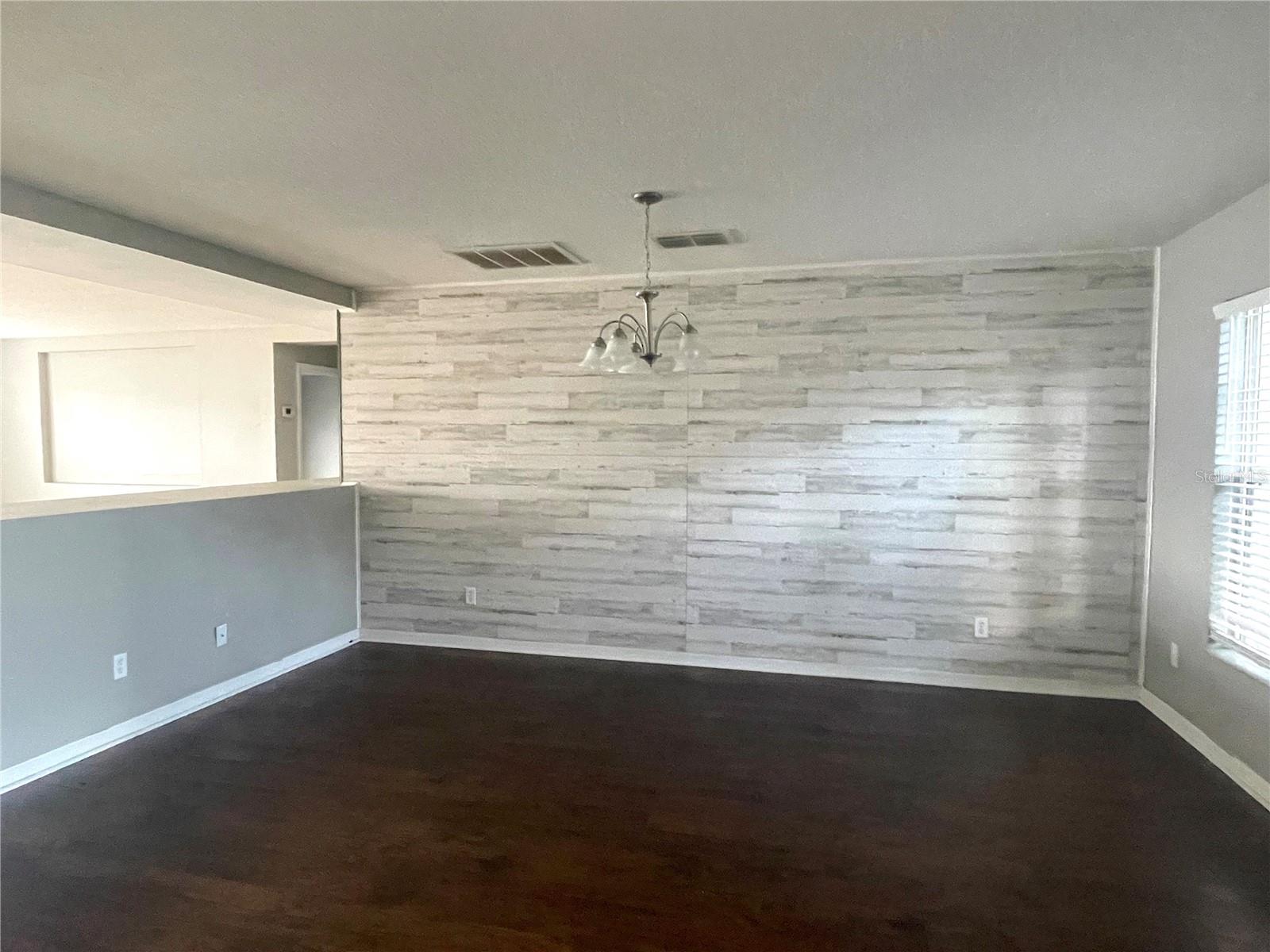 Image 4 of 12 For 3105 Tobago Avenue