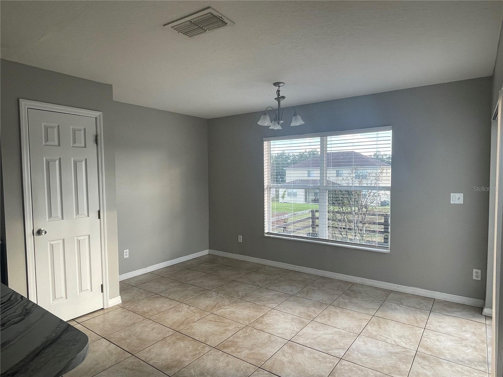 Image 7 of 12 For 3105 Tobago Avenue