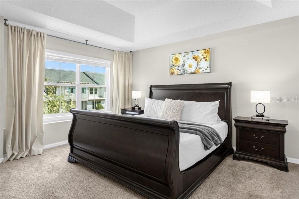 Image 11 of 33 For 1540 Carey Palm Circle