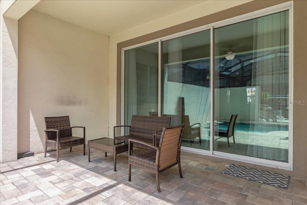 Image 17 of 33 For 1540 Carey Palm Circle