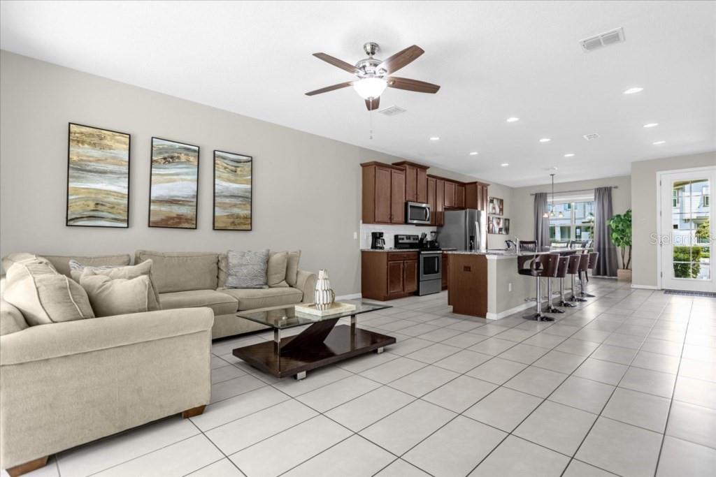 Image 2 of 33 For 1540 Carey Palm Circle