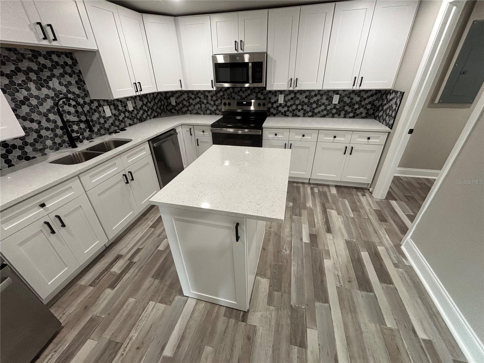 Image 10 of 14 For 108 Martha Street