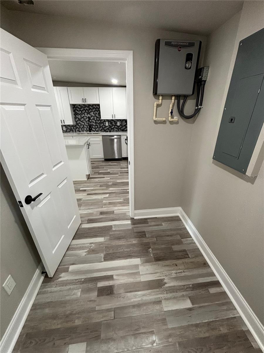 Image 7 of 14 For 108 Martha Street