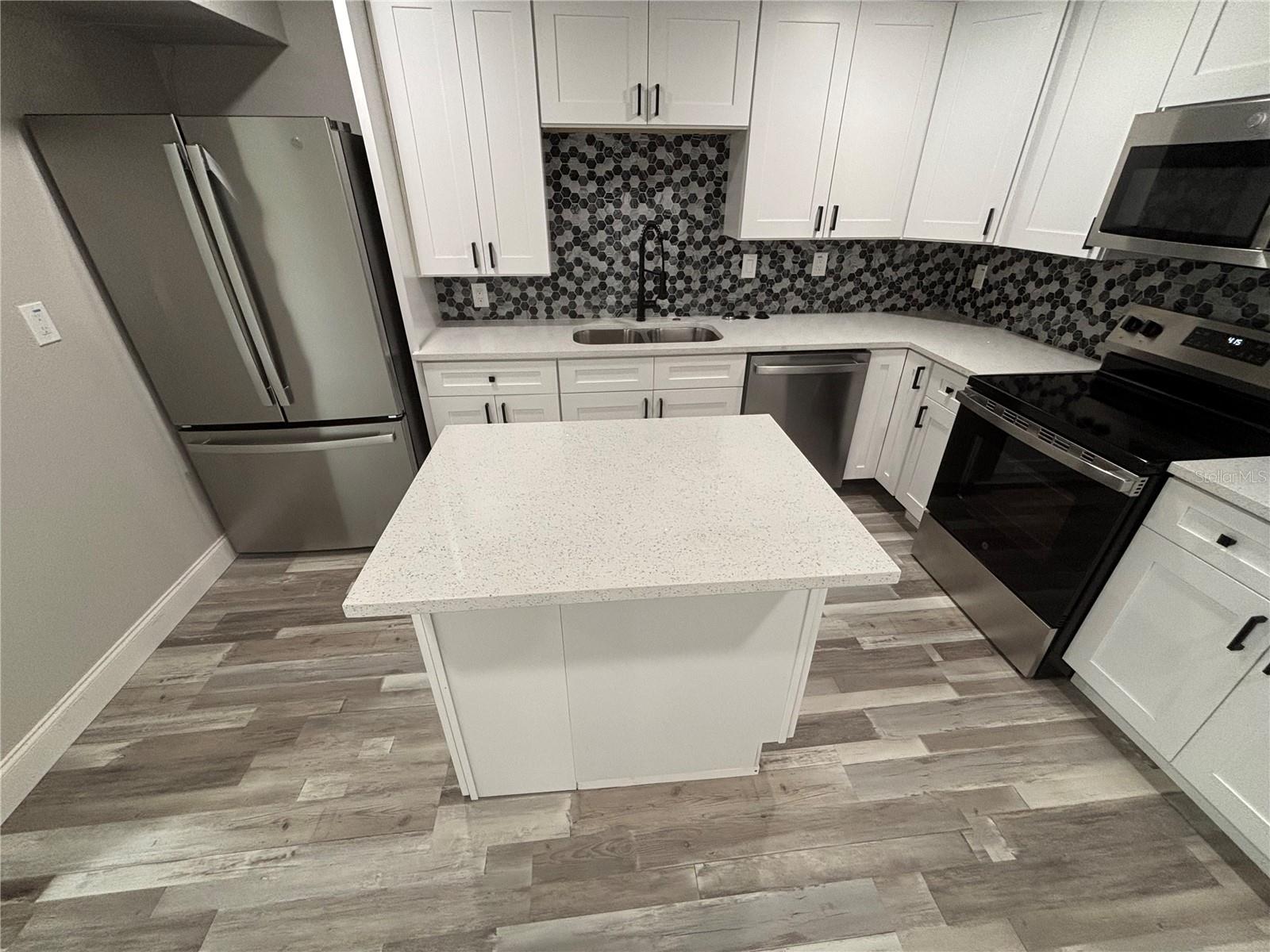 Image 9 of 14 For 108 Martha Street