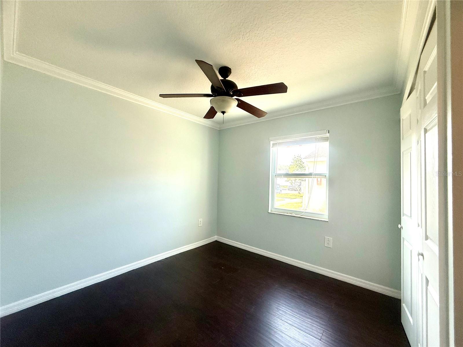 Image 9 of 10 For 209 Dorchester Square 209