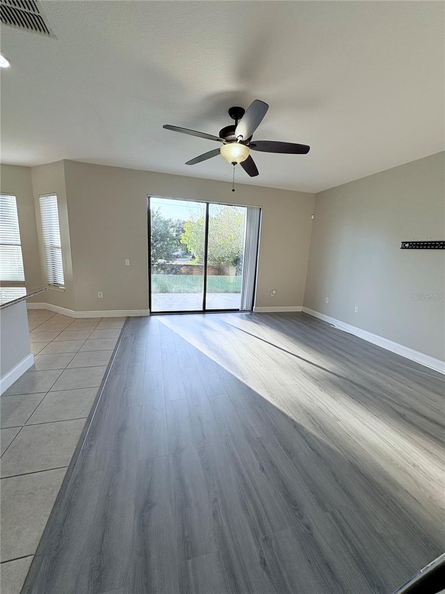 Image 4 of 20 For 2117 Lilipetal Court