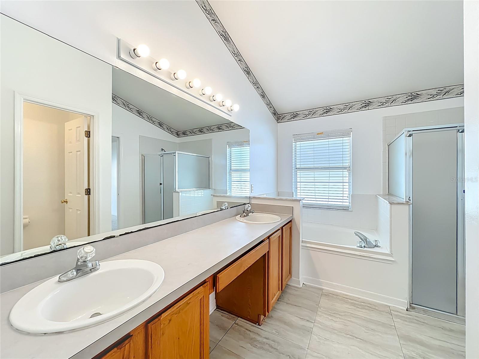 Image 26 of 36 For 1851 Tillstream Drive