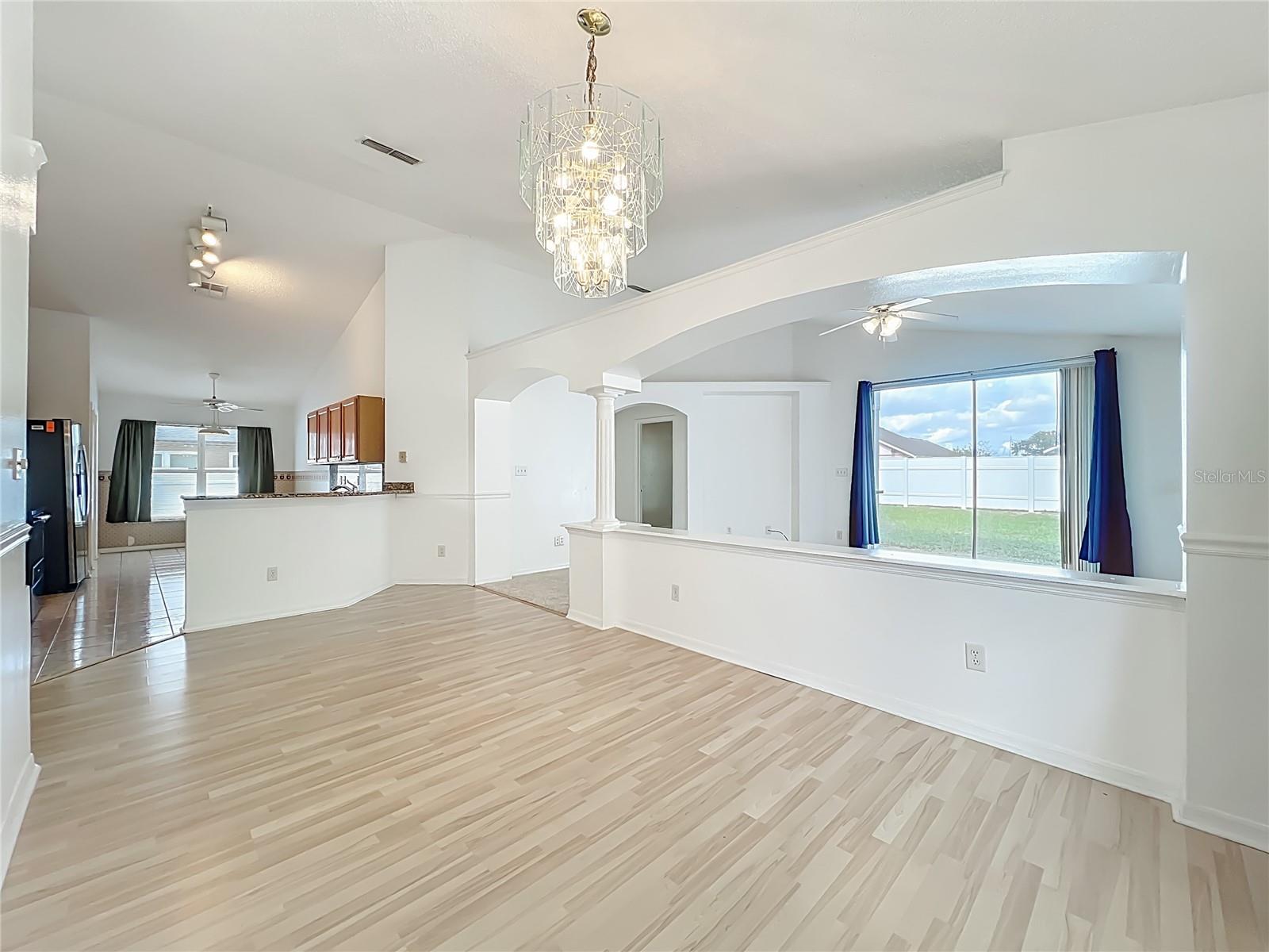 Image 8 of 36 For 1851 Tillstream Drive