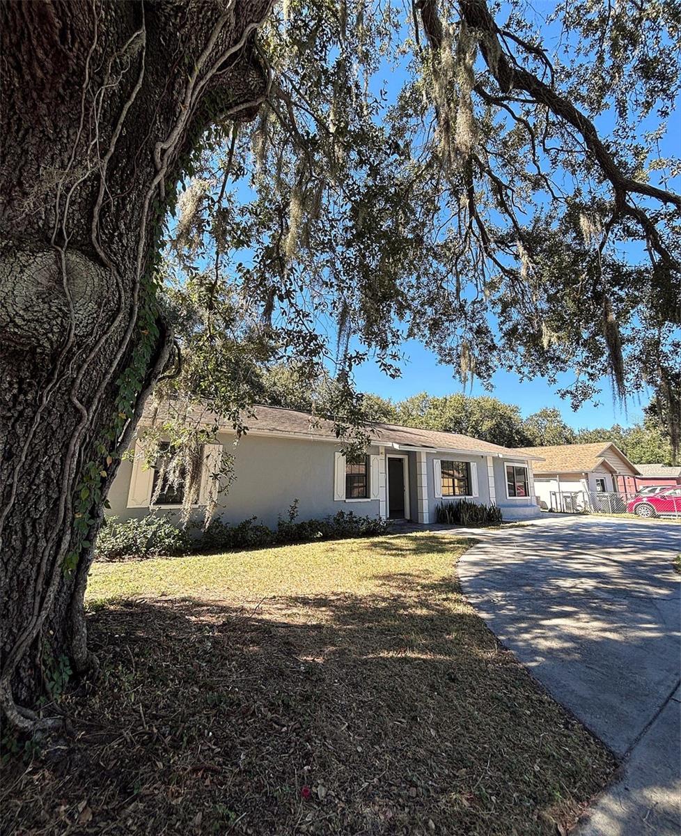 Image 31 of 34 For 720 Swiss Drive