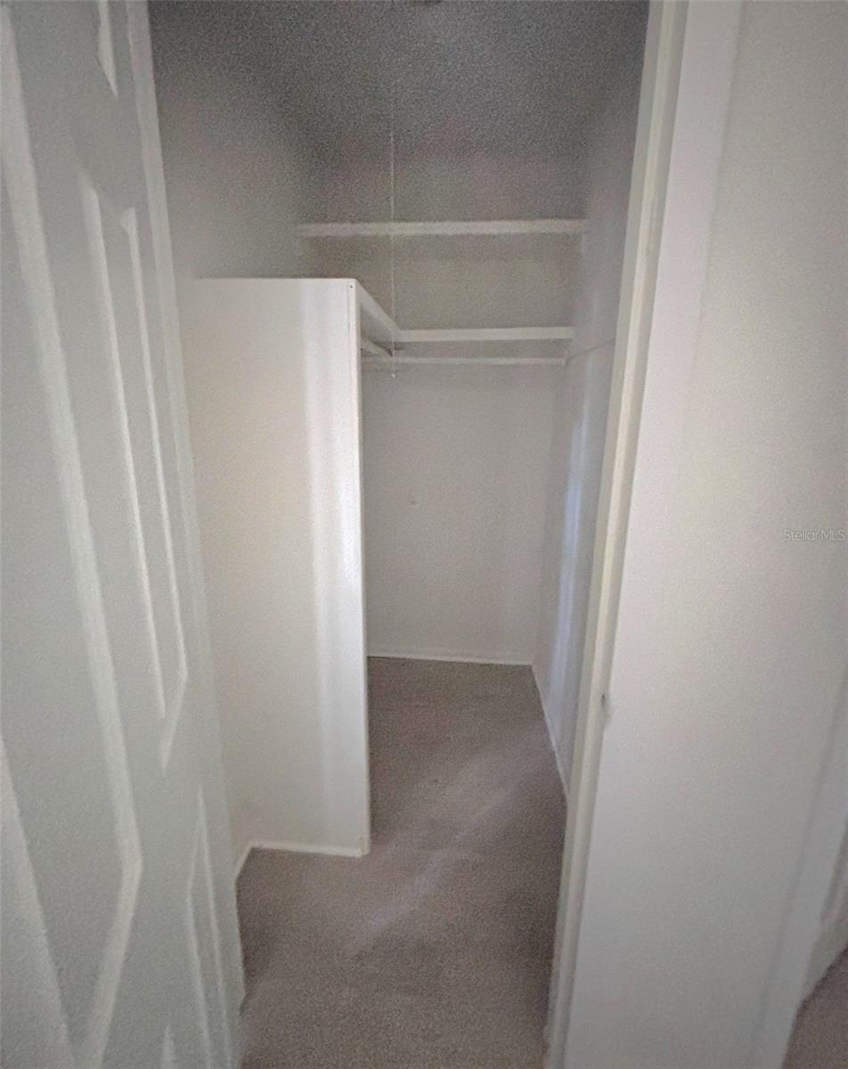 Image 9 of 34 For 720 Swiss Drive