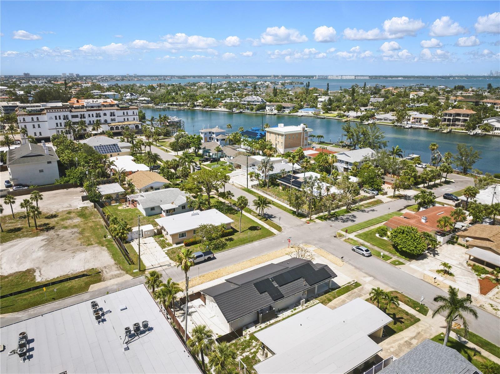 Image 21 of 21 For 3528 Casablanca Avenue