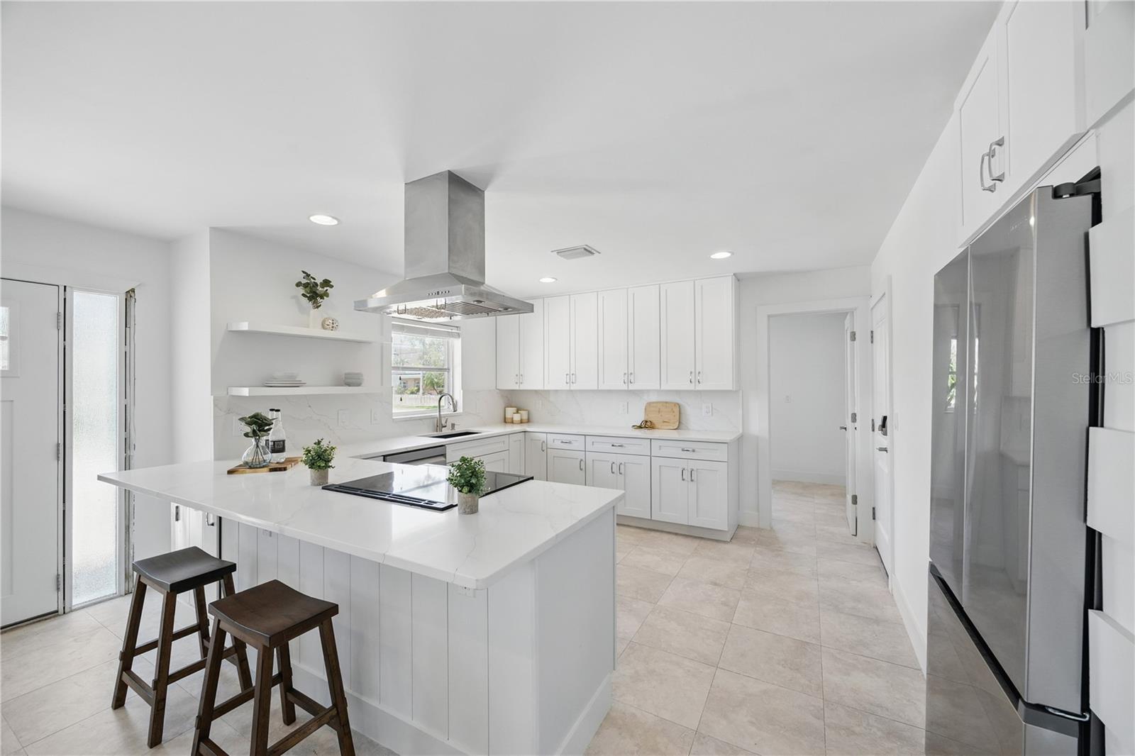 Image 8 of 21 For 3528 Casablanca Avenue