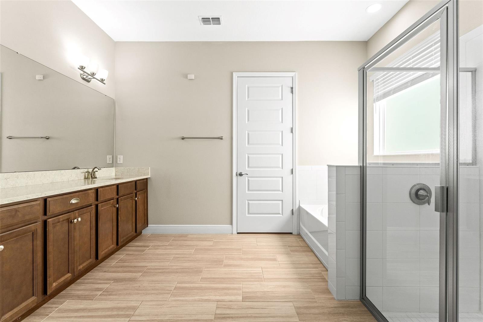 Image 19 of 38 For 210 Cypress Trail Drive