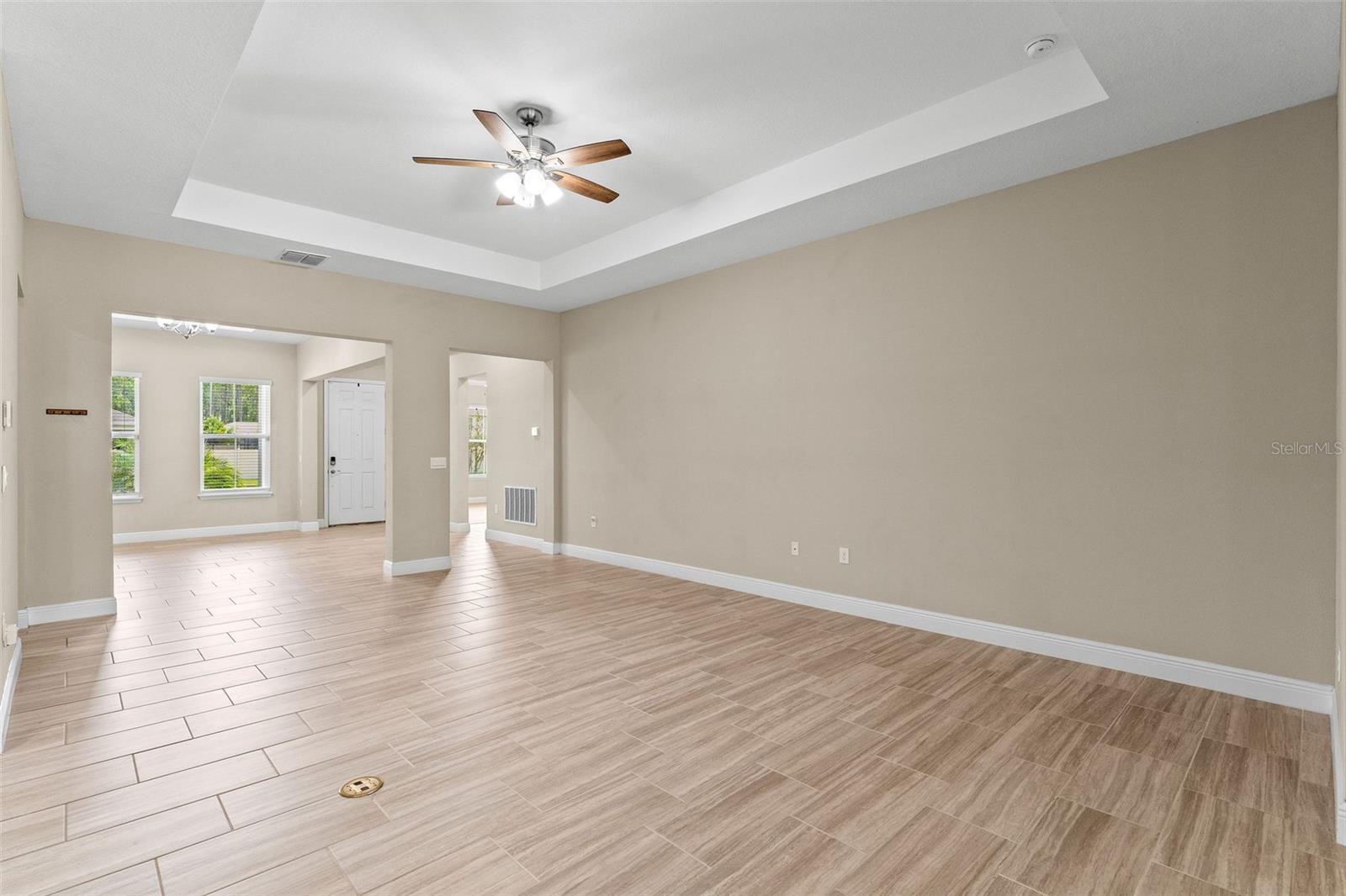 Image 6 of 38 For 210 Cypress Trail Drive