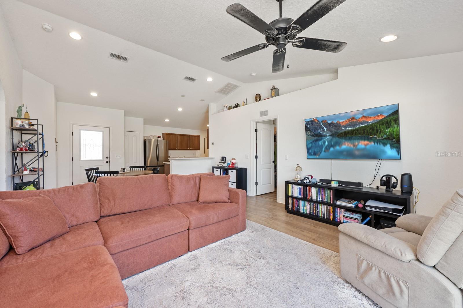 Image 16 of 46 For 4601 Magnolia Preserve Loop