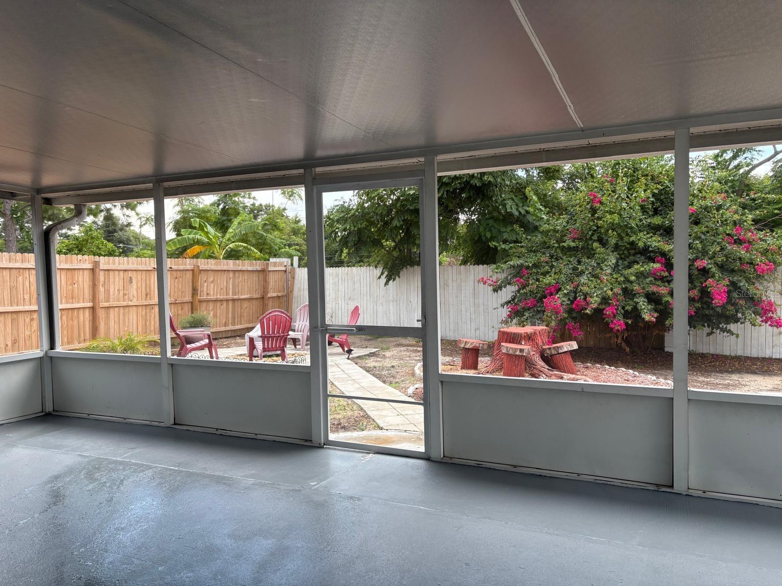 Image 2 of 3 For 20 Winter Ridge Circle