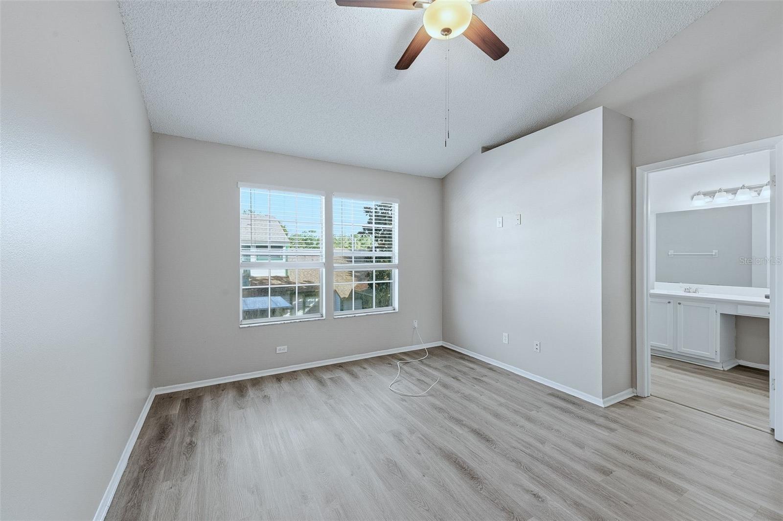 Image 10 of 43 For 2530 Lancaster Court