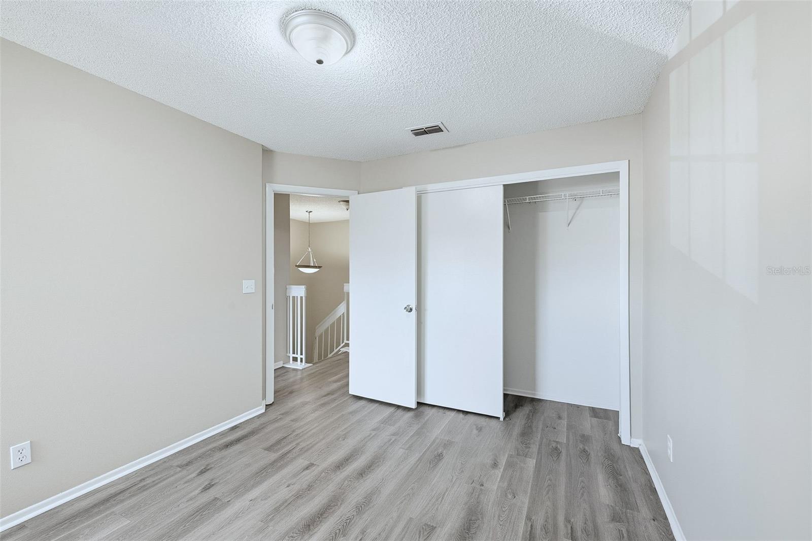 Image 29 of 43 For 2530 Lancaster Court