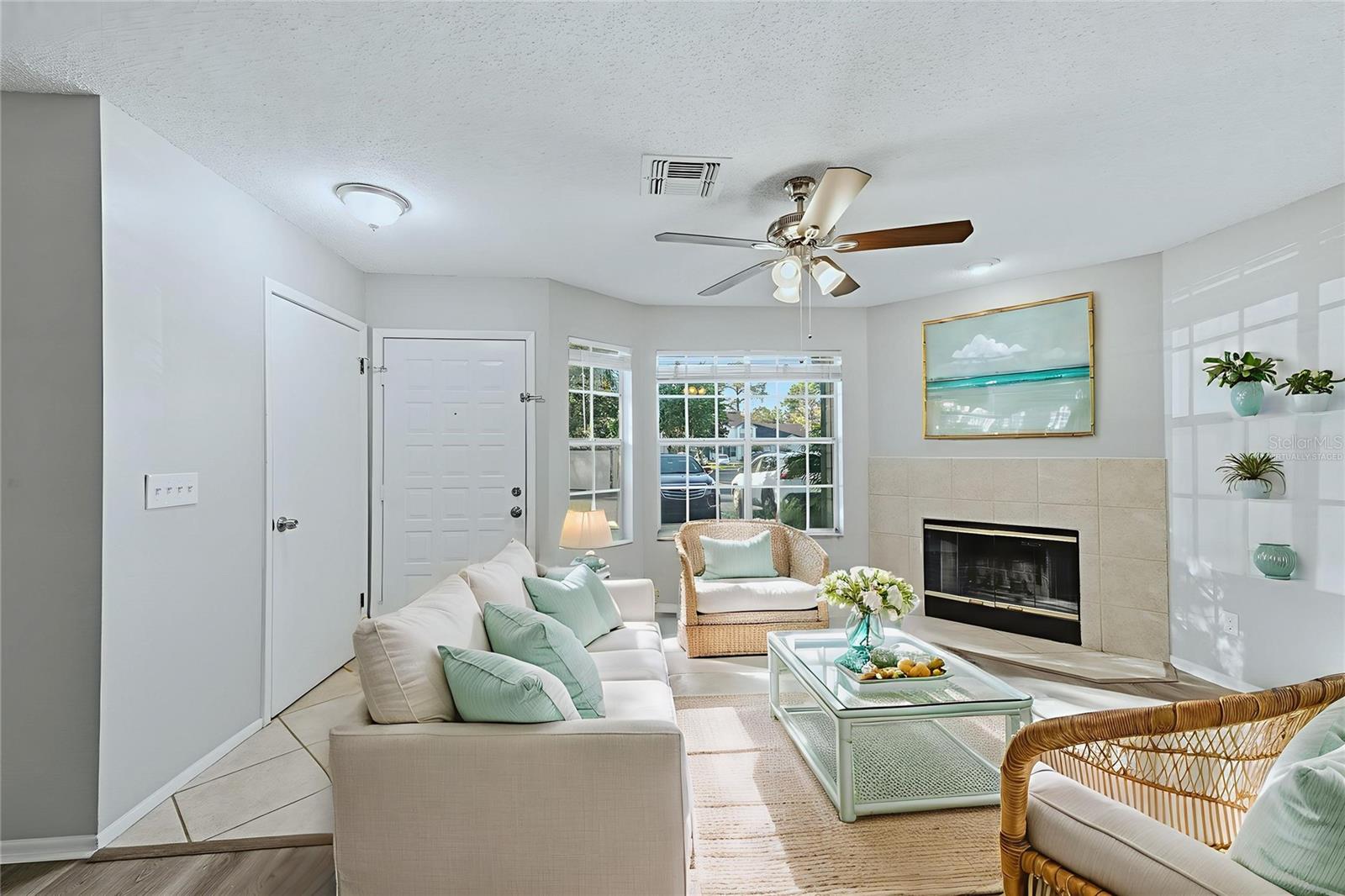 Image 3 of 43 For 2530 Lancaster Court